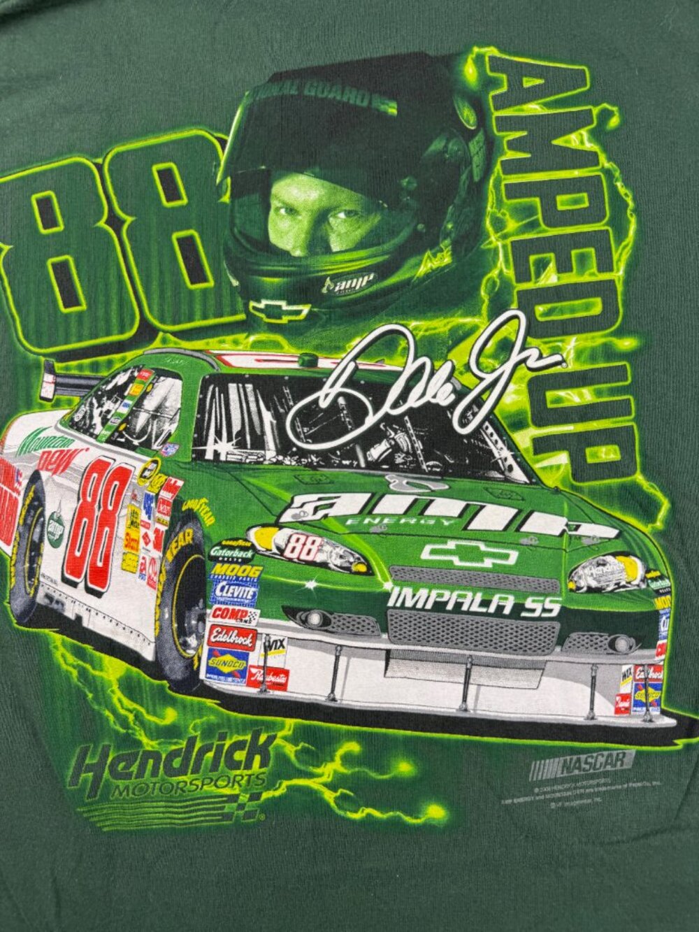 Vintage Chase Authentics Dale Earnhardt Jr 88 NASCAR Green Graphic Tee Size L